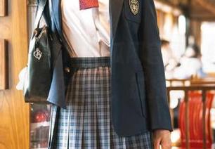 在17吃瓜网官网，轻松获取劲爆吃瓜消息，链接在此！