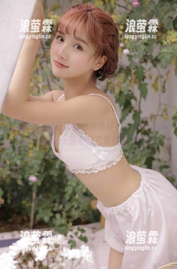 爱吃瓜的小伙伴们，快来www.cc51.com观看超有趣的视频内容！