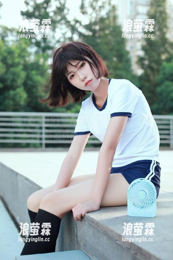91吃瓜在线苹果版来了，畅享不间断的热门新闻与八卦分享！