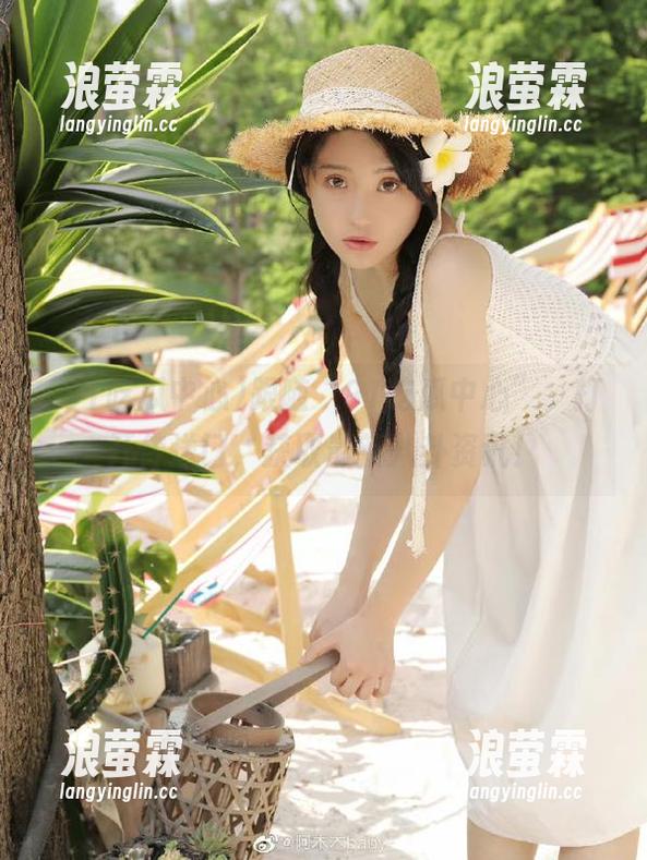 跟随“91吃瓜中心”，打开传送门，获取最新八卦资讯！