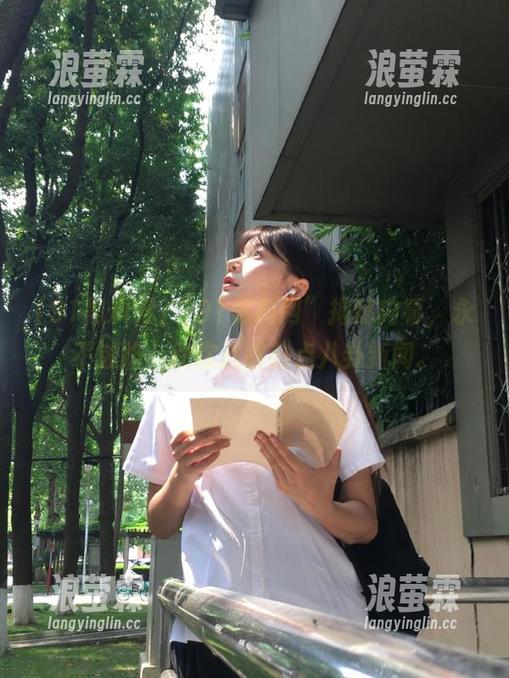 “91黑料网”揭秘内幕，永不迷路，助你追踪热点八卦新闻。