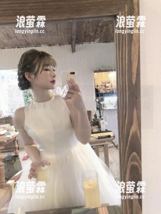 别错过！“92吃瓜黑料”最新更新，新鲜出炉的八卦和黑料带来精彩瞬间。
