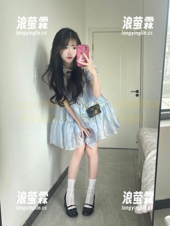 最新消息！cggolive吃瓜网页版与苹果版联动，精彩内容不容错过！