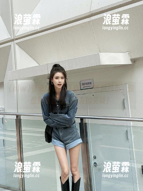 登录hlw分享自己的吃瓜经历，没想到竟成为了网友的笑谈！
