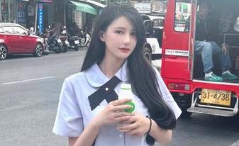 生活需要调剂，来“hlw.bet”收藏那些让人哭笑不得的瓜，谁还不想享受一下呢？