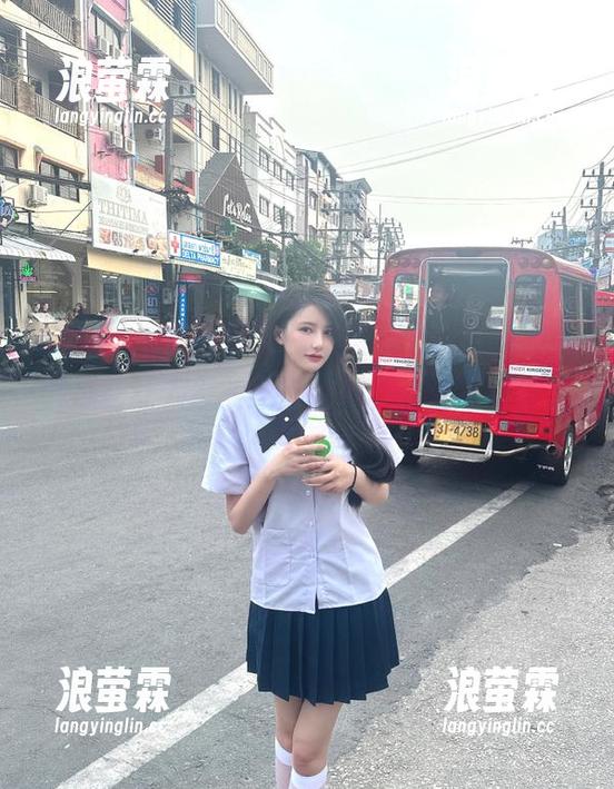 生活需要调剂，来“hlw.bet”收藏那些让人哭笑不得的瓜，谁还不想享受一下呢？