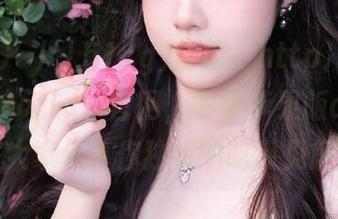 访问“http://51cg.world”官网，下载苹果版app，与大家分享你独特的吃瓜见解！