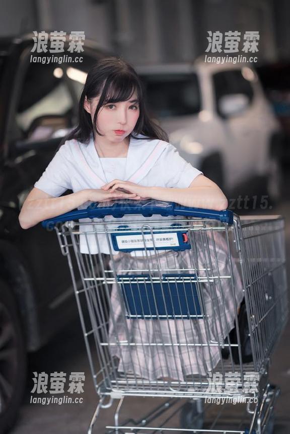 快来下载www.zztt15.com，永久获得最新吃瓜资讯！