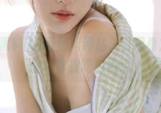 冲哥黑料网站入口观看方法，轻松掌握吃瓜热点