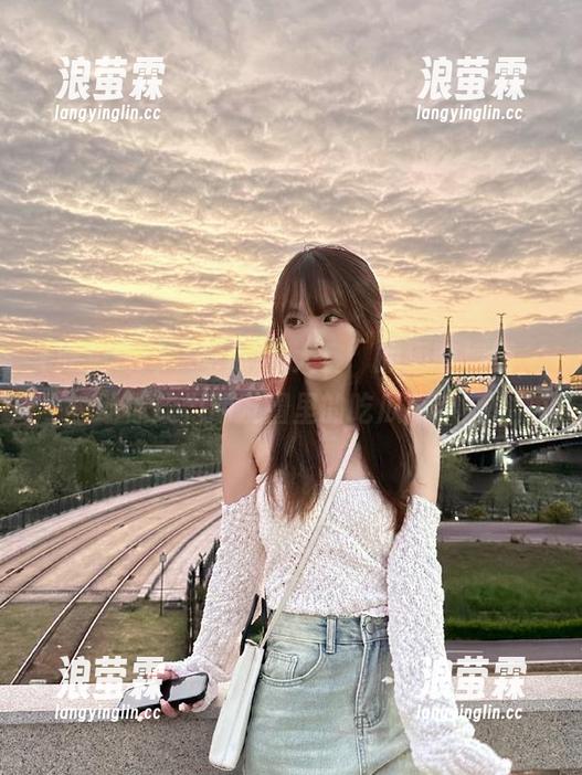 “吃瓜91大赛”的趣味视频，助你成为朋友圈里的吃瓜高手！