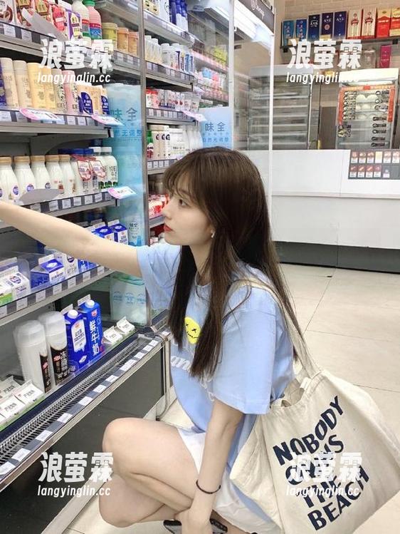 观看51吃瓜不打烊曝料在线观看，妹子和你一起吃瓜吐槽