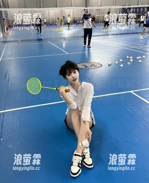 分享你的吃瓜体验，“娱乐718.sx”苹果版带你叹服娱乐圈内幕！