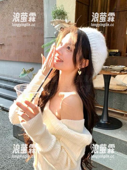 在明星黑料网站观看明星隐秘故事，尽享娱乐大餐