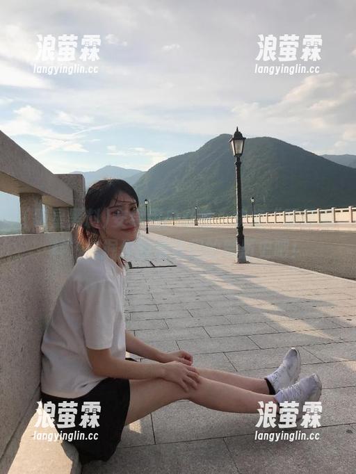 安卓用户必备，快来“明星黑料”挖掘你的偶像们的黑历史吧！
