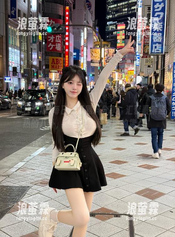 每日吃瓜黑料分享：汇聚最新最热的八卦，让你成为朋友圈的焦点！