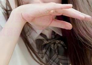 黑料app官网入口：免费获取最新吃瓜资讯，尽在动漫游戏的奇妙世界！