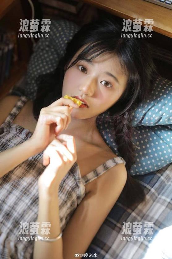 “国产黑料不打烊”的新更新来了，超有趣的app等你一起来玩！