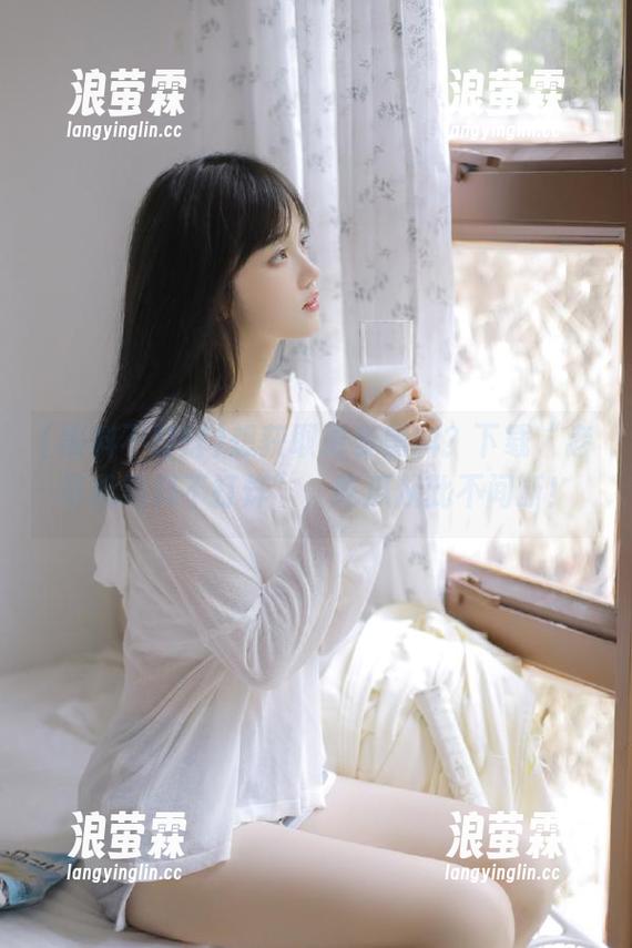 想获取更多黑料？下载“老司机黑料不打烊”，吃瓜从此不间断！
