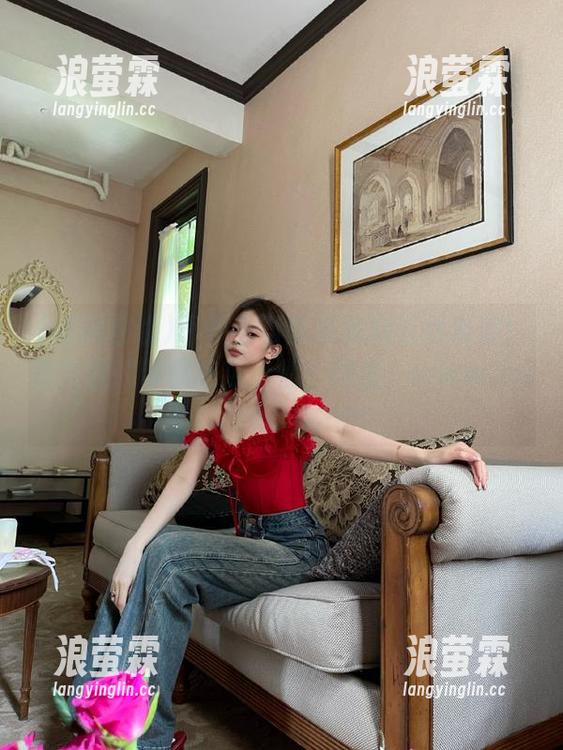 不怕上当就来黑料在线观看！黑料在线带你吃瓜不停！网址：www.heiliaozx.com