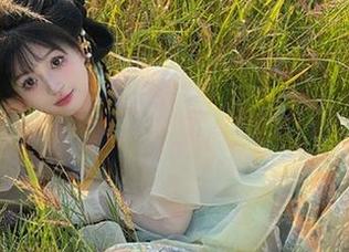 下载黑料在线观看，成为最懂娱乐圈八卦的吃瓜群众吧！
