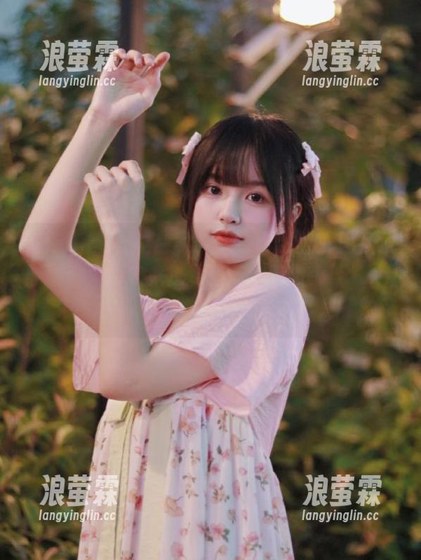 在黑料正能量hl上发现娱乐圈的秘密，快来浏览：www.heiliaozhengnengliang.com