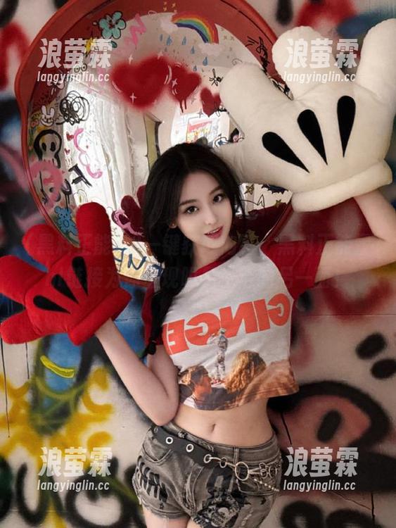 一键获取内幕，黑料正能量hl链接为你呈现明星生活的另一面！